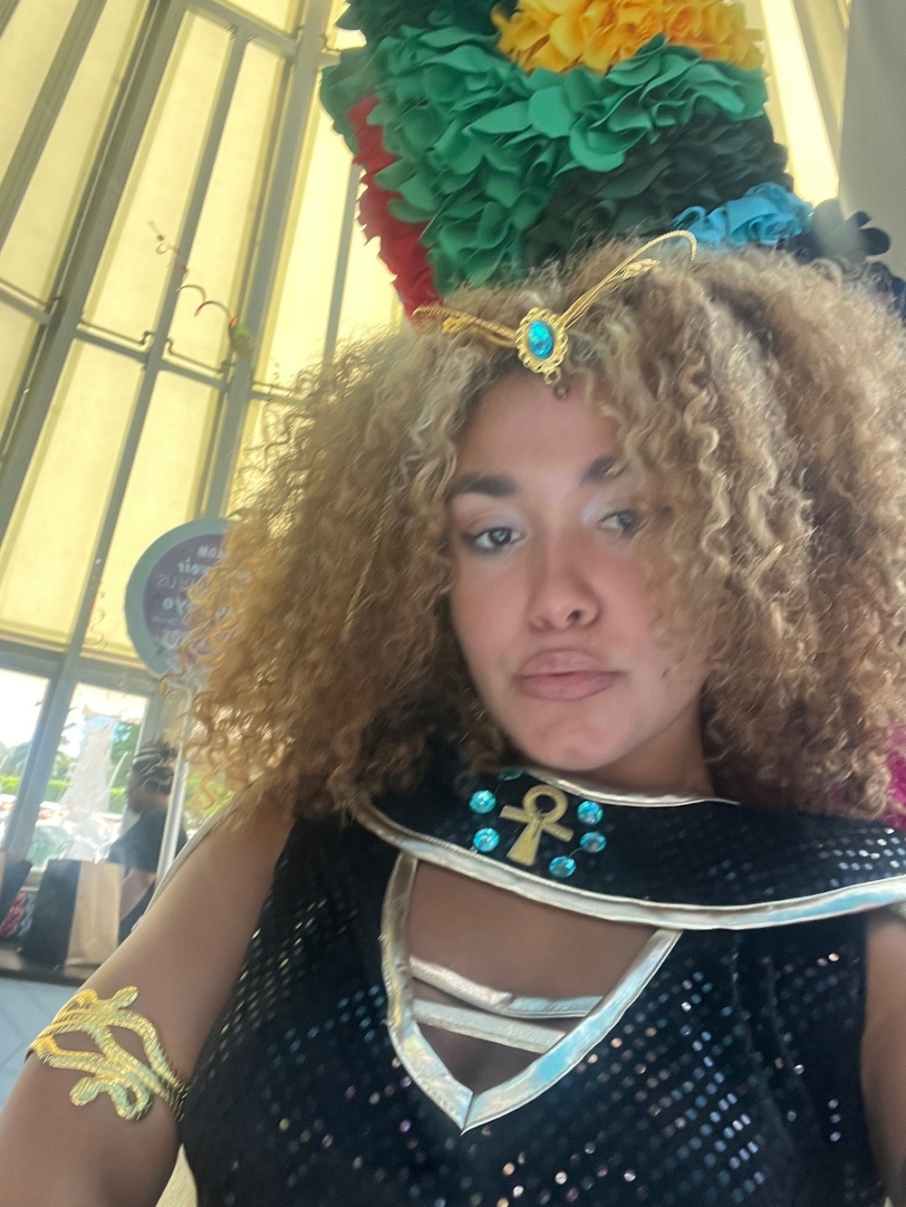 Spirit Black and Gold Egyptian Queen Costume - Picture 10 of 10